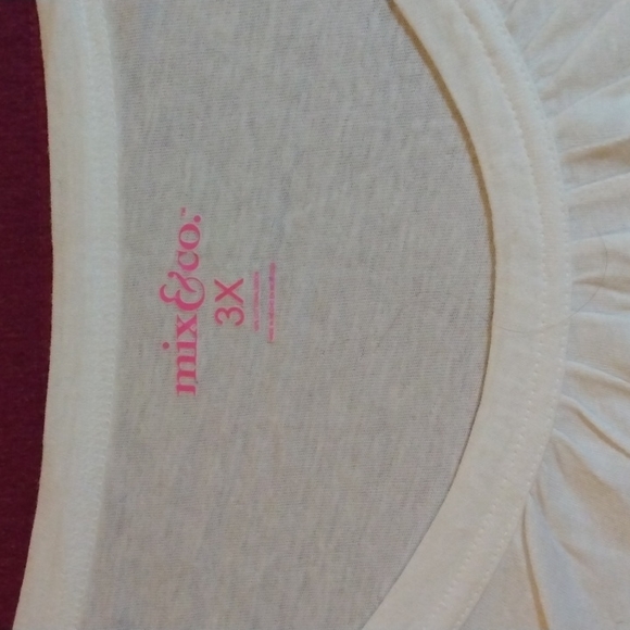 Bundle of 7 Long Sleeve Ladies Tees Sz. 3X - Picture 4 of 13